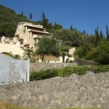 Alexandra Natalia Aparthotel Агиос-Гордиос Экстерьер фото